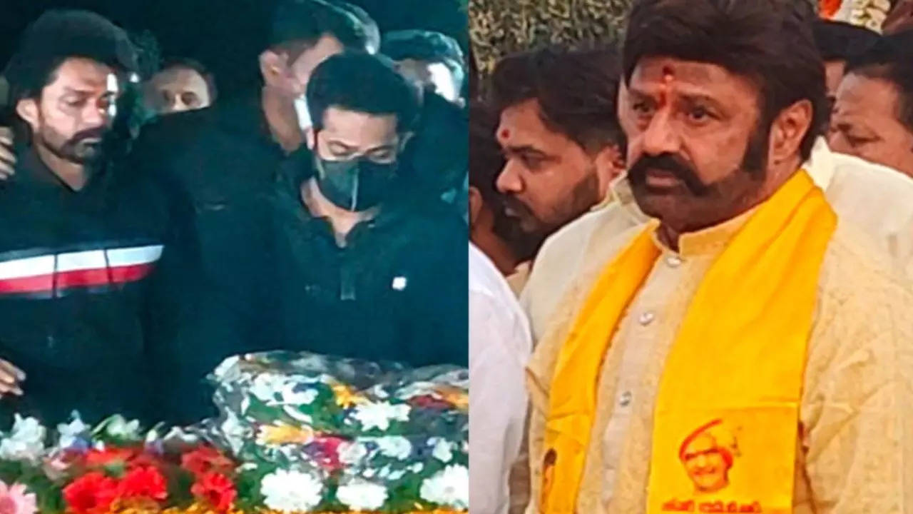 Jr Ntr At Ntr Ghat Junior Ntr With Father Nandmuri Balakrishna Visit