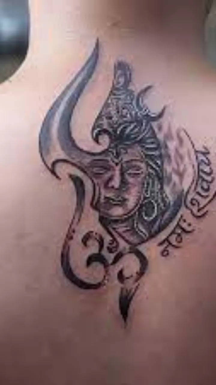 Tattoo lovers Images • Radha Krishna 🖤🖤 (@103042660) on ShareChat