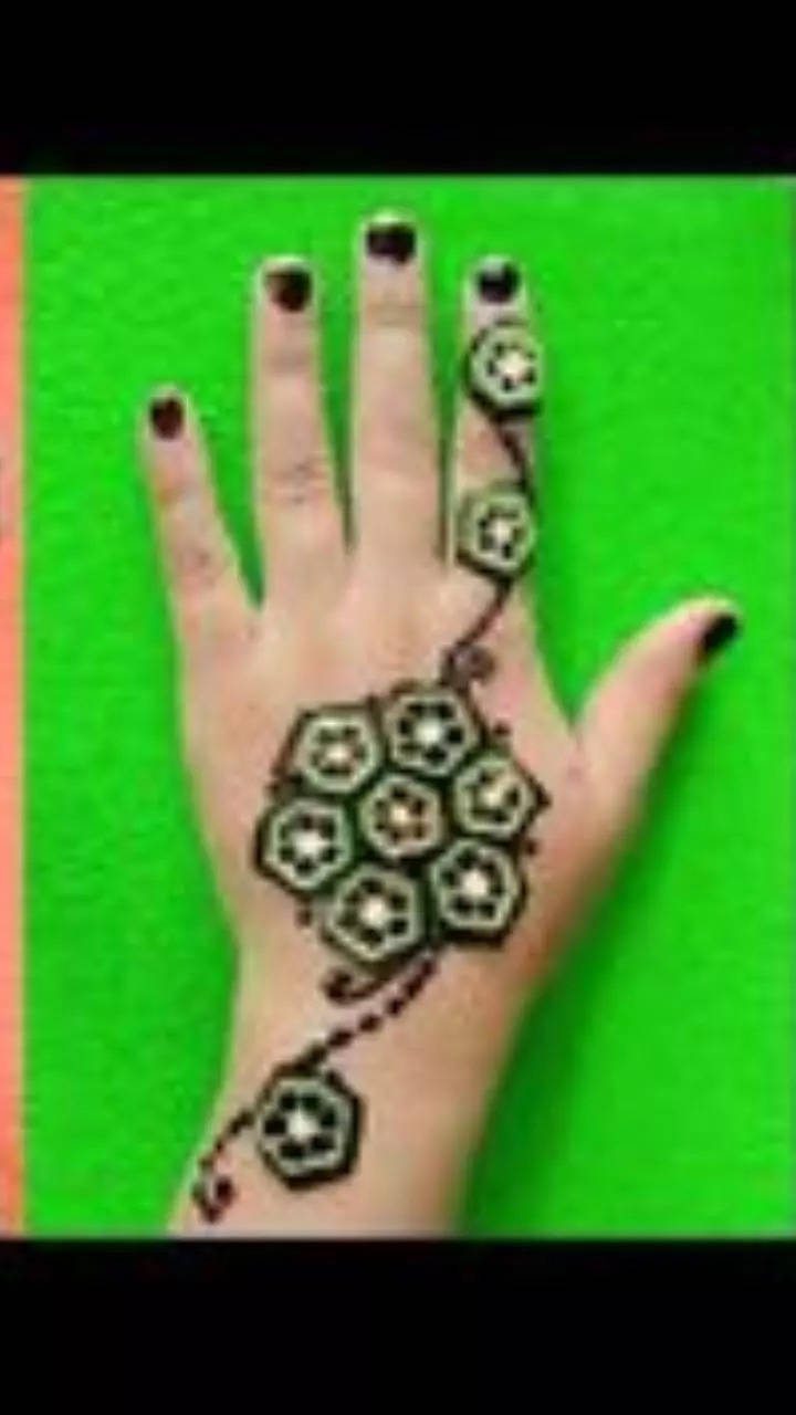 50 Cat Mehndi Design (Henna Design) - September 2019 | Mehndi designs for  kids, Mehendi designs for kids, Mehndi designs