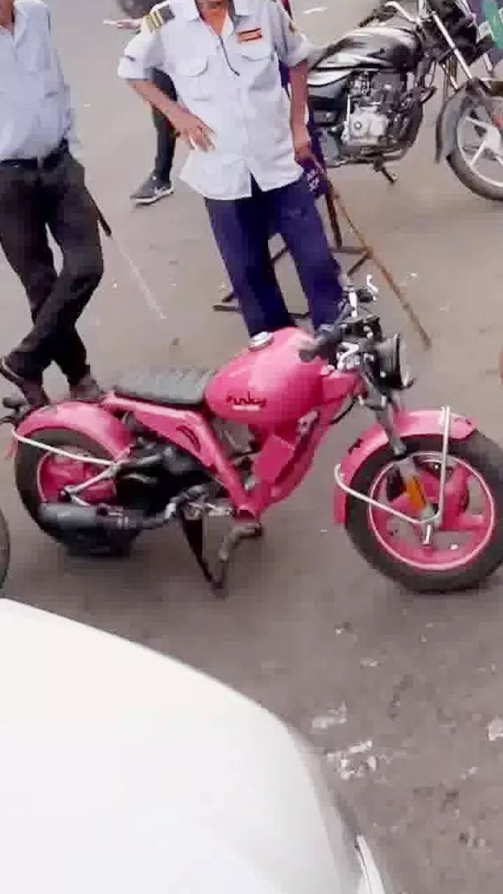 Mini Bullet - Pinki : r/indianbikes