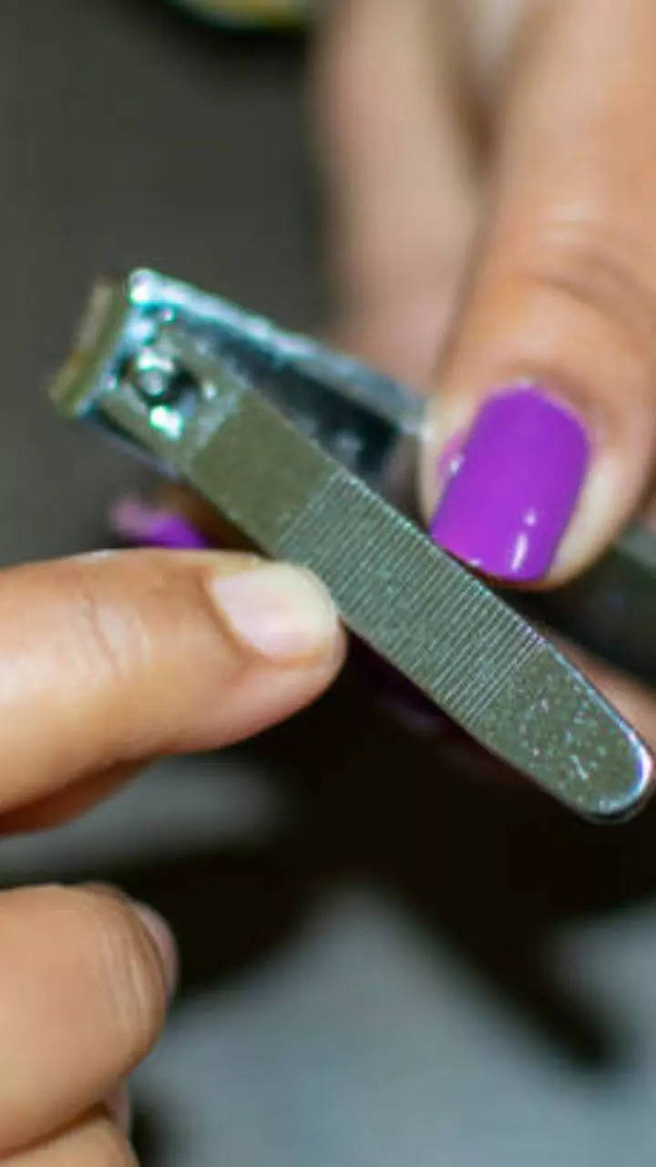 How to Cut Your Fingernails and Toenails: 13 Steps (with Pictures)