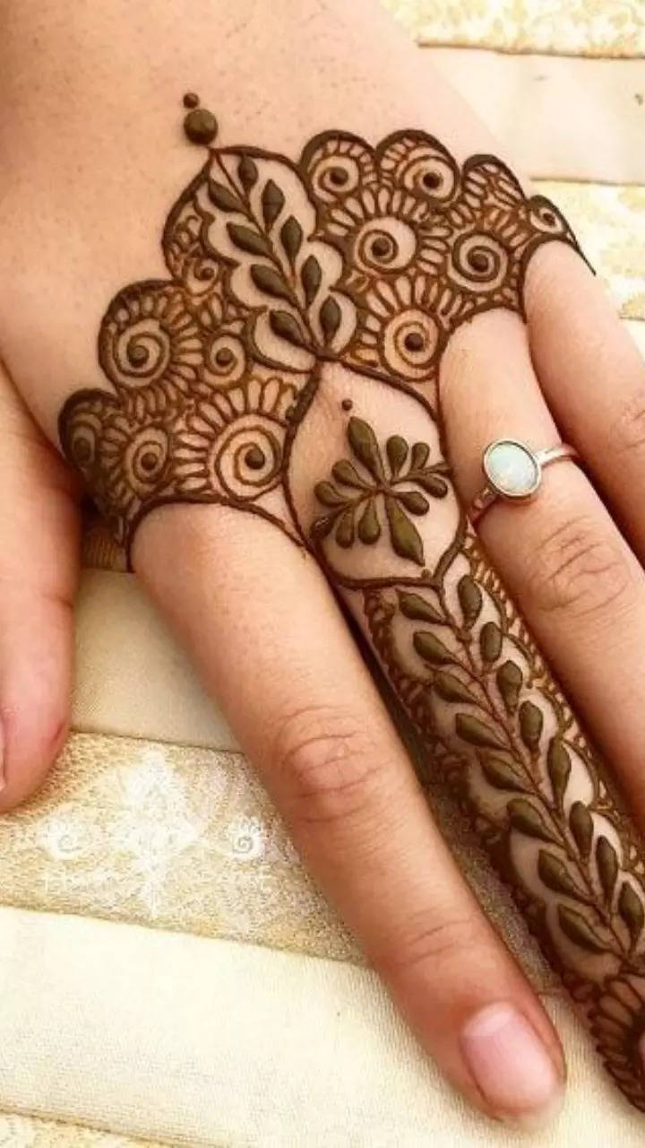 Easy Mehandi Designs: Bridal Mehendi Designs,Simple and easy ...