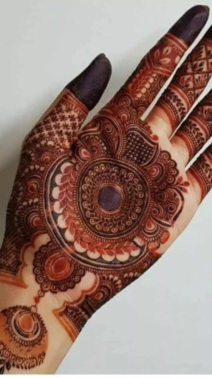 Top 60+ Latest Simple and Easy Mehndi Designs 2020