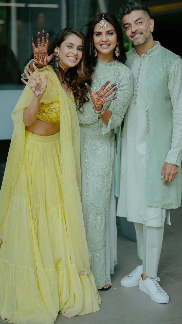 Jannat Zubair Rehmani as a Bridesmaids... 💛 | Haldi ceremony, Stylish girls  photos, Ethnic outfits