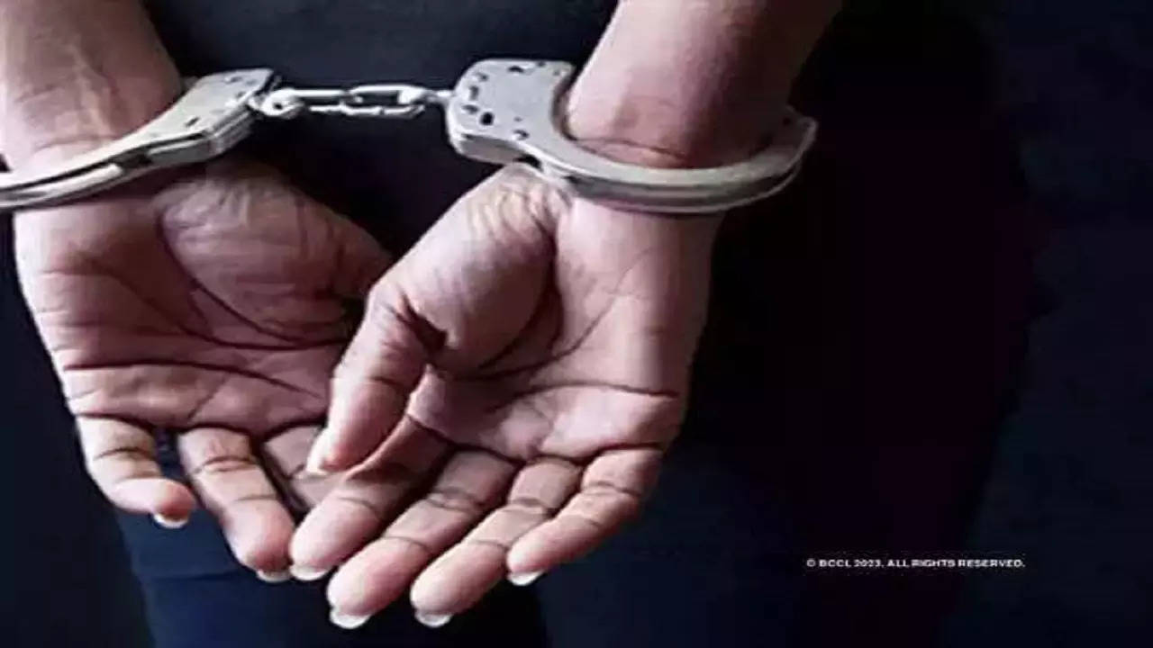 ​Drugs Factory, Drug Factory busted in Noida, Noida Crime News