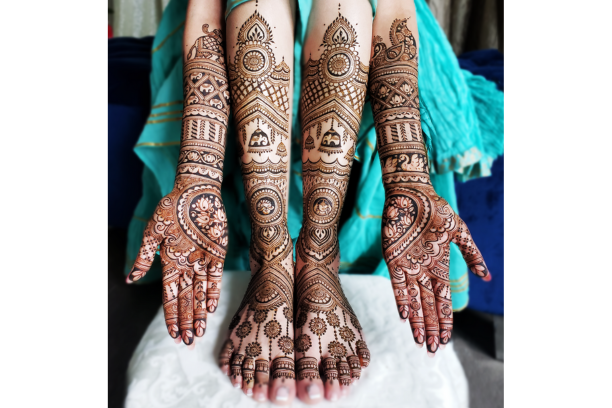 Hathphool Bridal Henna Mehendi Design Service at best price in Gurgaon |  ID: 7272236488