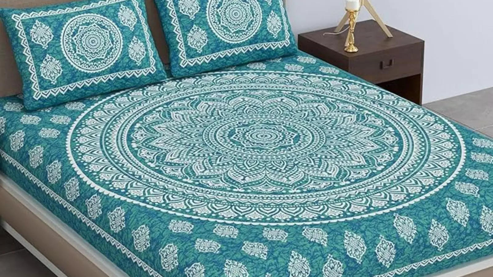 Colorish Cotton Blend Bedsheet