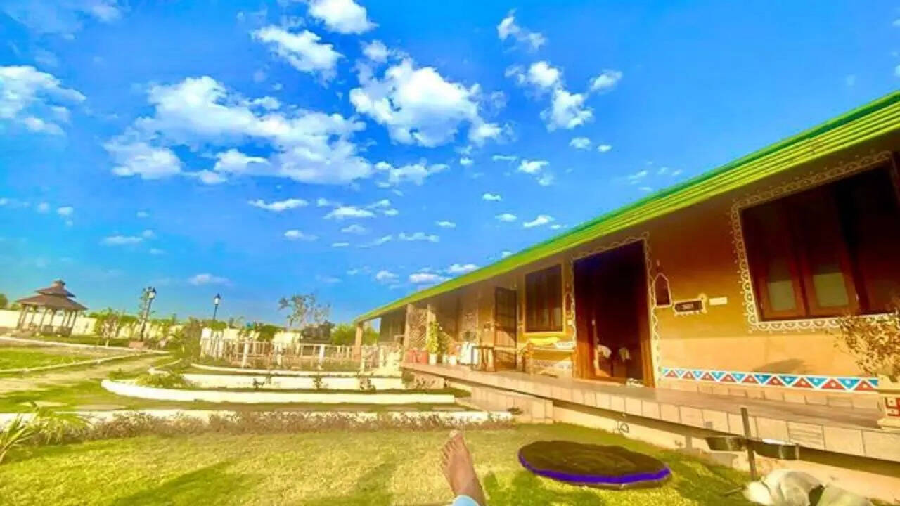 Kumar Vishwas Luxurious House in Hometown Kumar Vishwas Luxurious