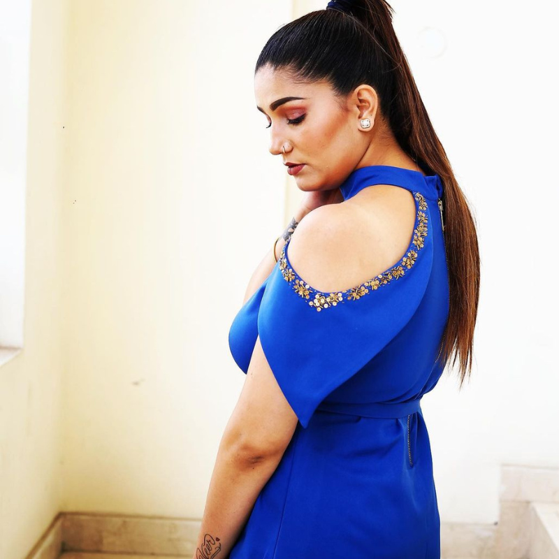 Sapna Choudhary Transformation सलवारसूट वाली सपना चौधरी को भूल गए