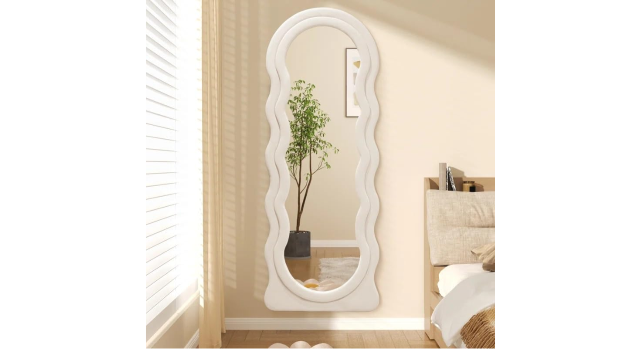 Artessa Aesthetic Trendy Designer Mirror 