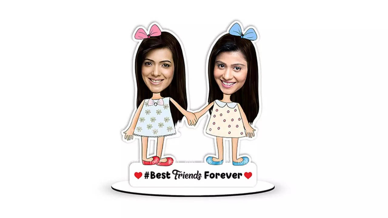 Personalized Best Friends Caricature Girls Create Personalized Love Moments