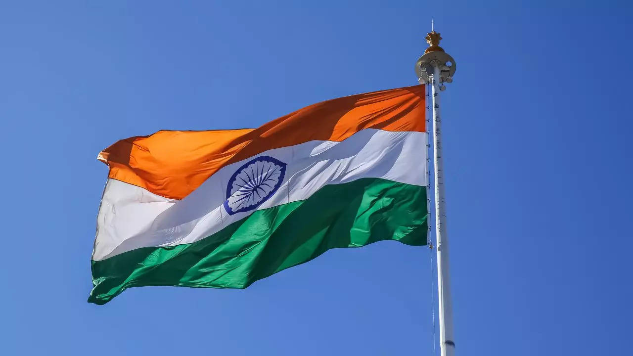 Tiranga Ka Tino Rang and Matlab