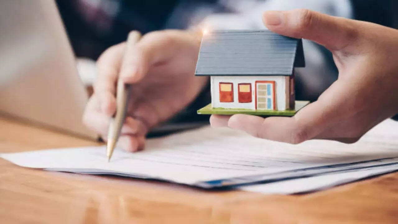 प्रधानमंत्री आवास योजना लिस्ट में नाम कैसे चेक करें 2025 