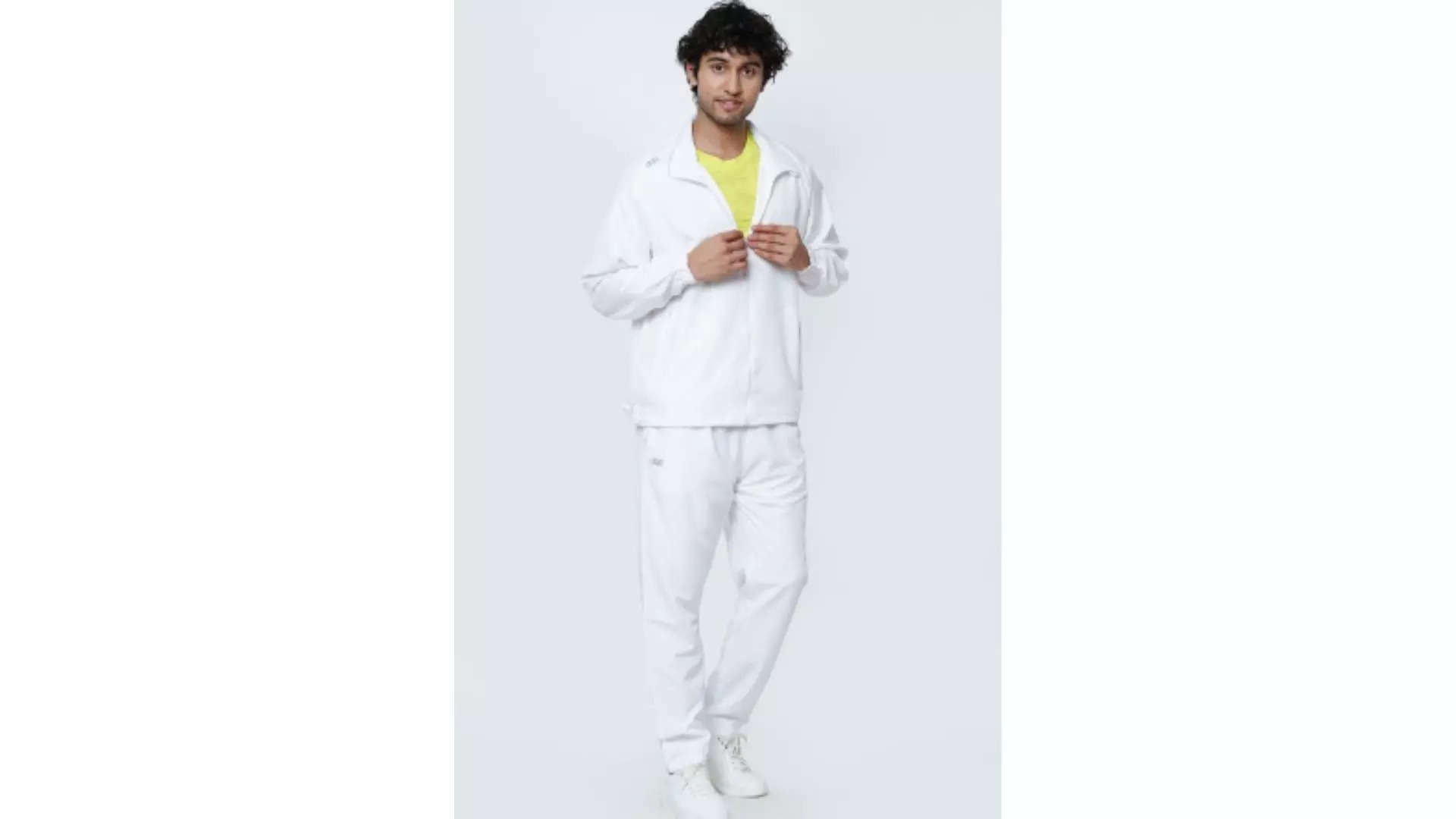 DIDA Men Printed Mock Collar Comfort Fit Tracksuits Classic White Elevated 