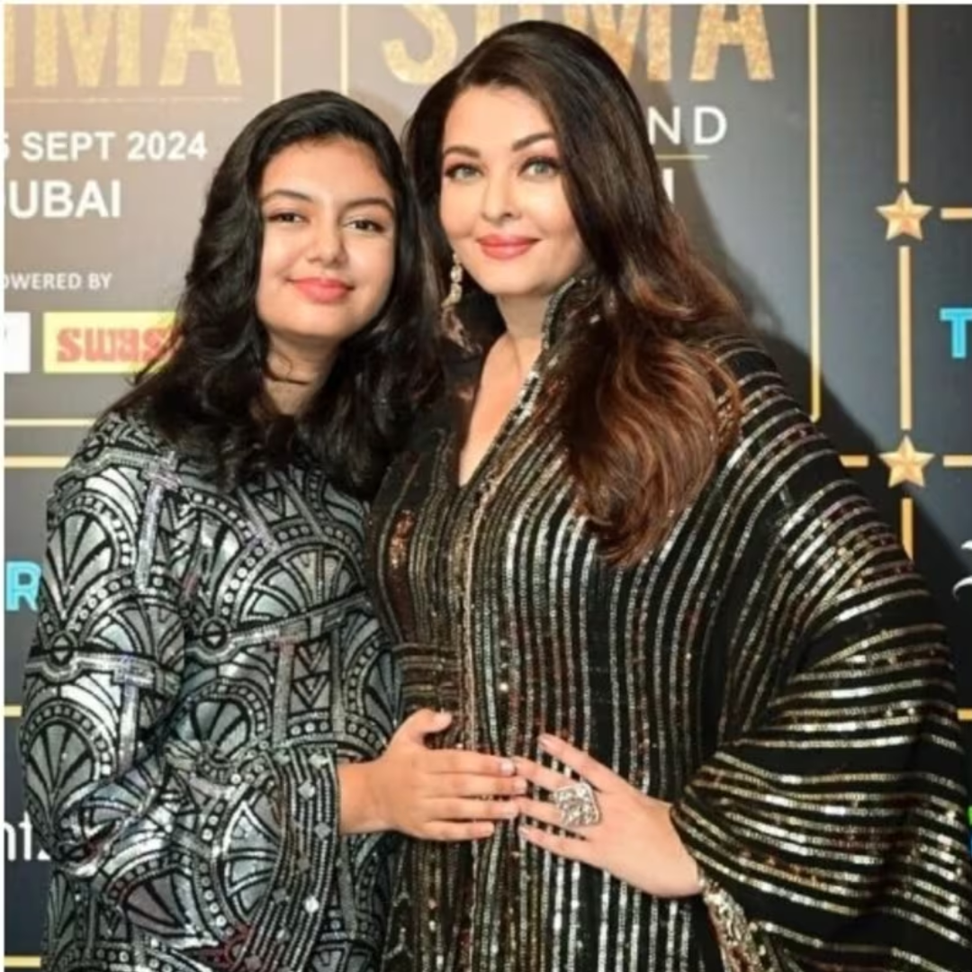 Aishwarya-Aaradhya are seen together