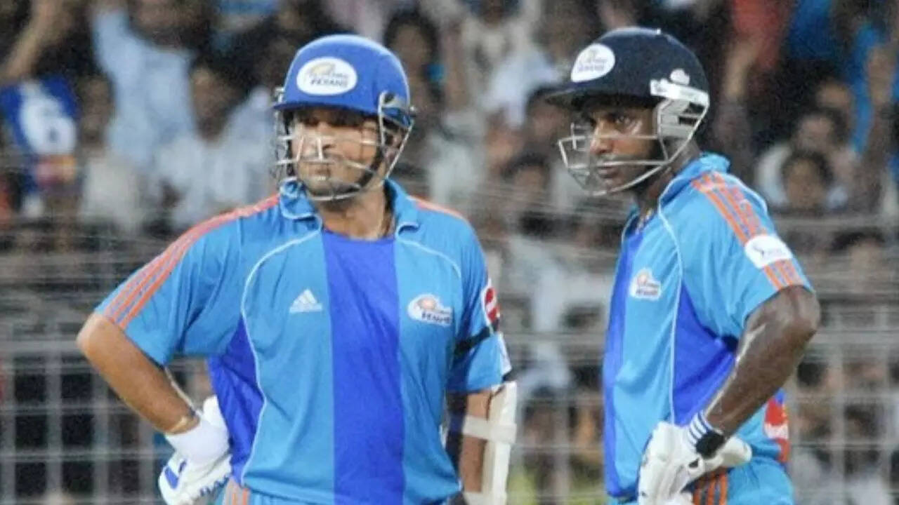 Adam Gilchrist To Sanath Jayasuriya Six batsmen who scored fastest