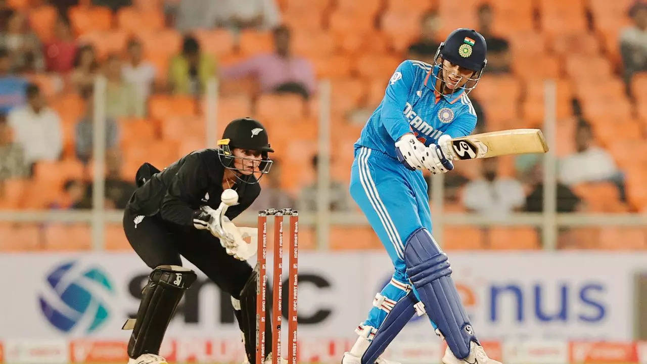 Smriti Mandhana has most Century for India in Women ODI history Surpass Mithali Raj Ind w vs NZ W- दीवाली से पहले स्मृति मंधाना का धमाका, रच दिया इतिहास