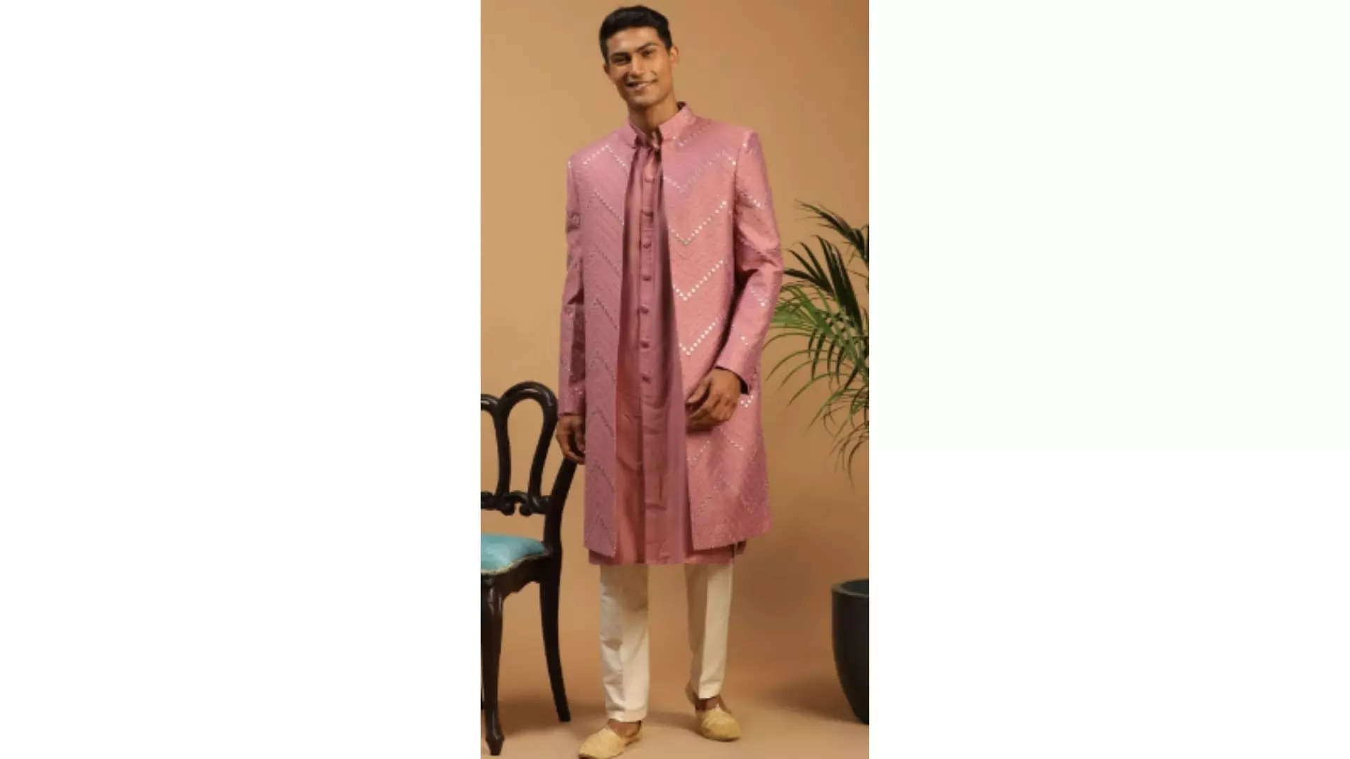 VASTRAMAY Men Pink  Cream-Coloured Mirror Work Front Open Sherwani Set