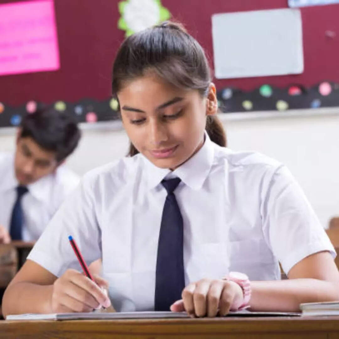 How to make time table for exam preparation syllabus finished in just 1