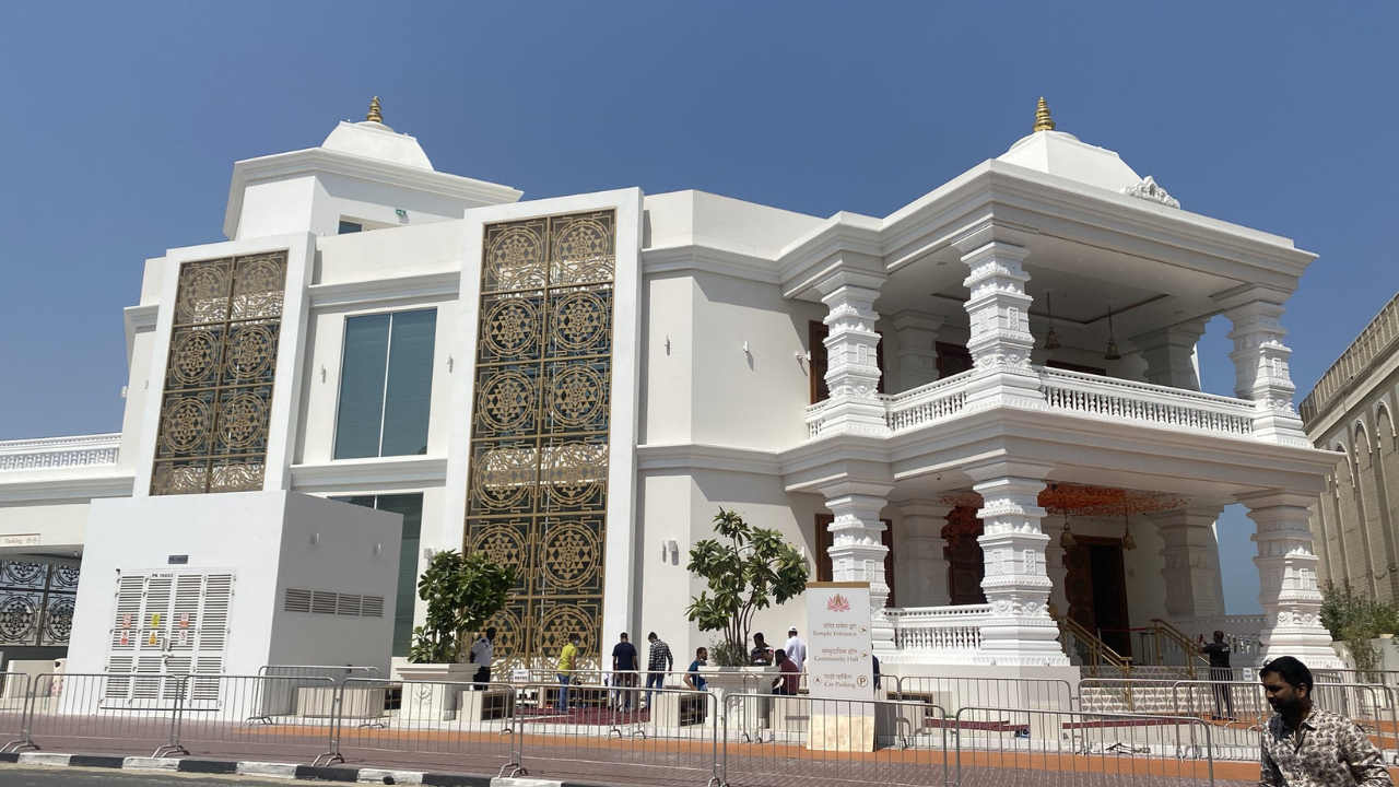 New Hindu Temple in Dubai: Prayer timing, location, booking system ...