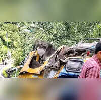 School bus overturns in Sitarganj Uttarakhand, 1 teacher and one