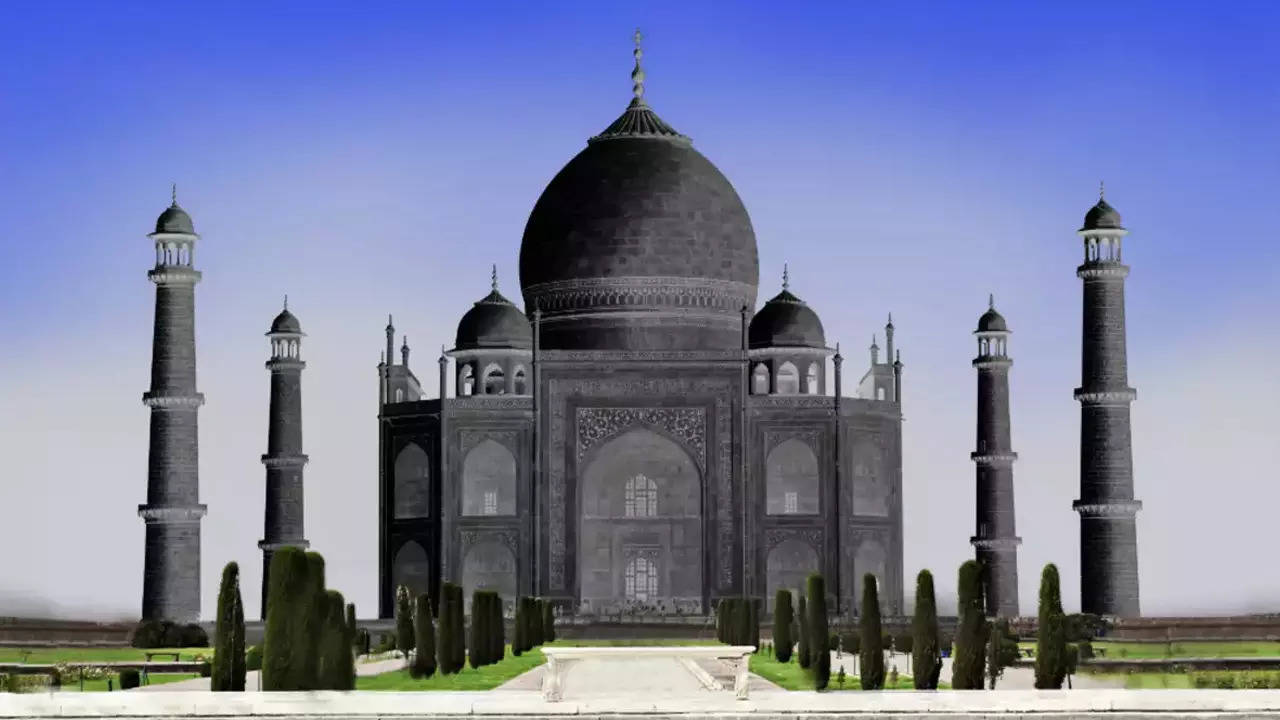 Taj Mahal के सामने काला ताजमहल बनवाने ...