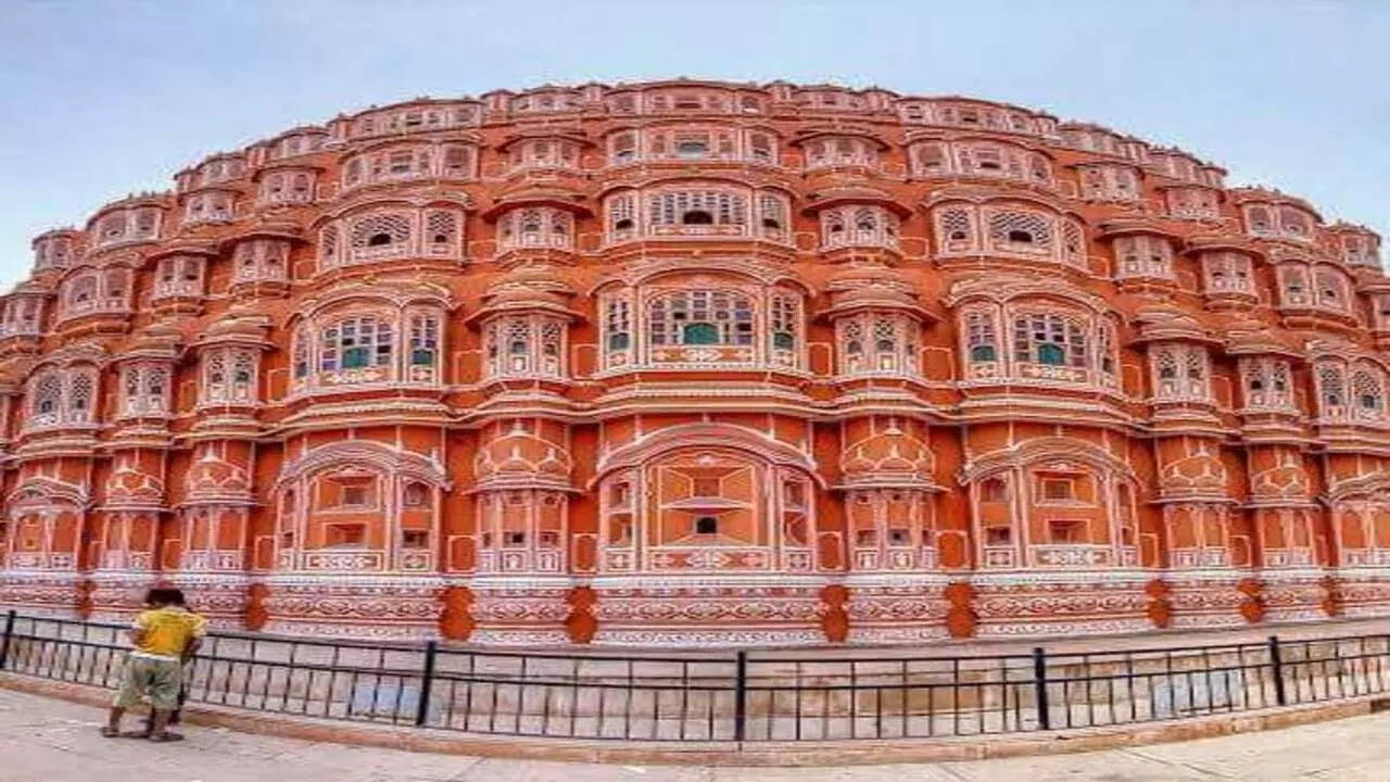 Hawa Mahal festival will be organized in Jaipur on January 15 by the