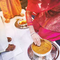 Weird Wedding Rituals In India: Weird Wedding Traditions in india know ...