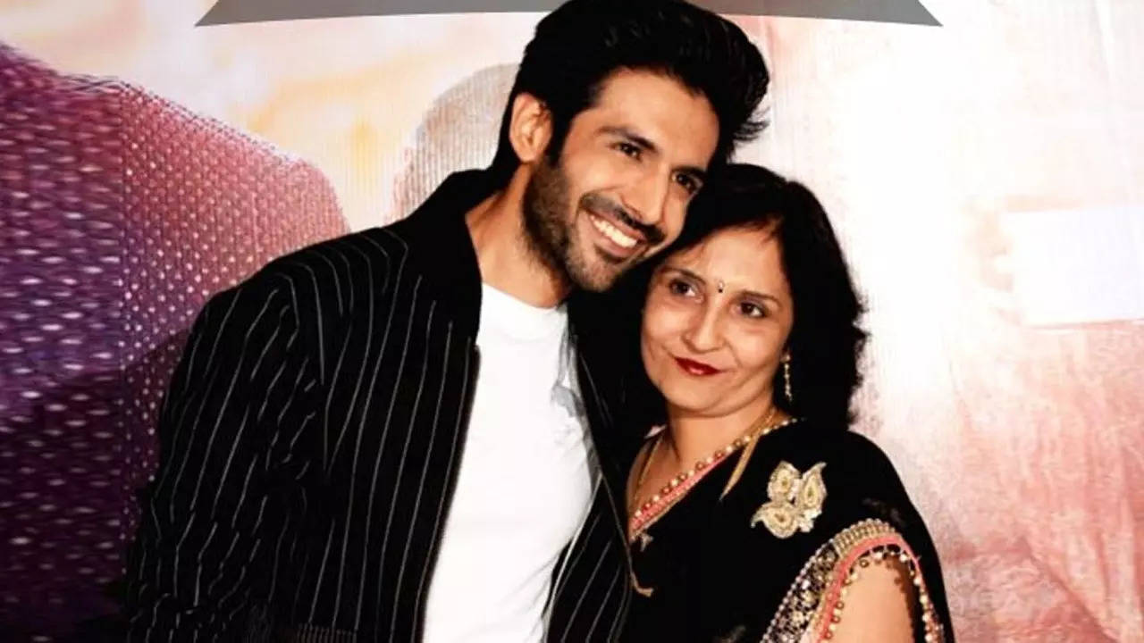 kartik aryan and mala tiwari