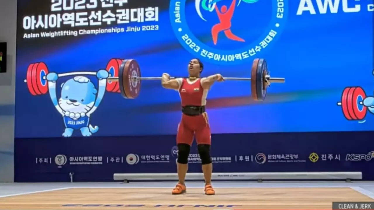 Asian Weightlifting Championships Bindayarani Devi won silver medal in