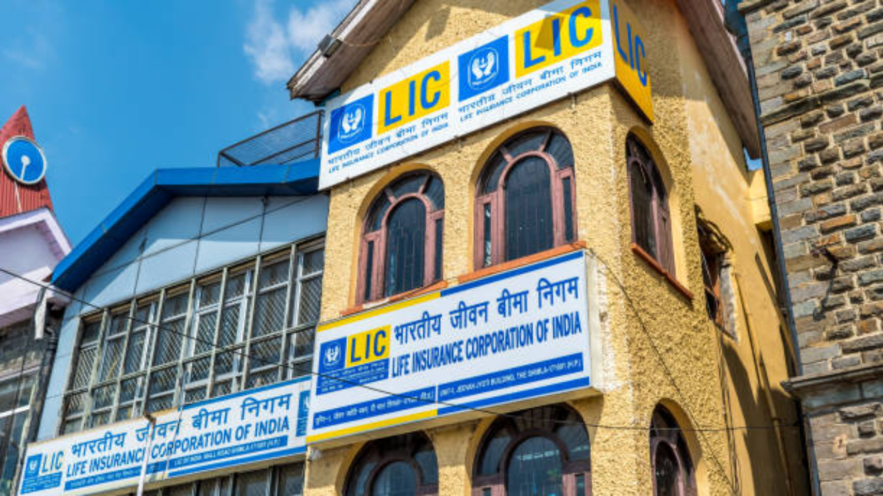 LIC, LIC Premium, Paytm, phonepe, google pay