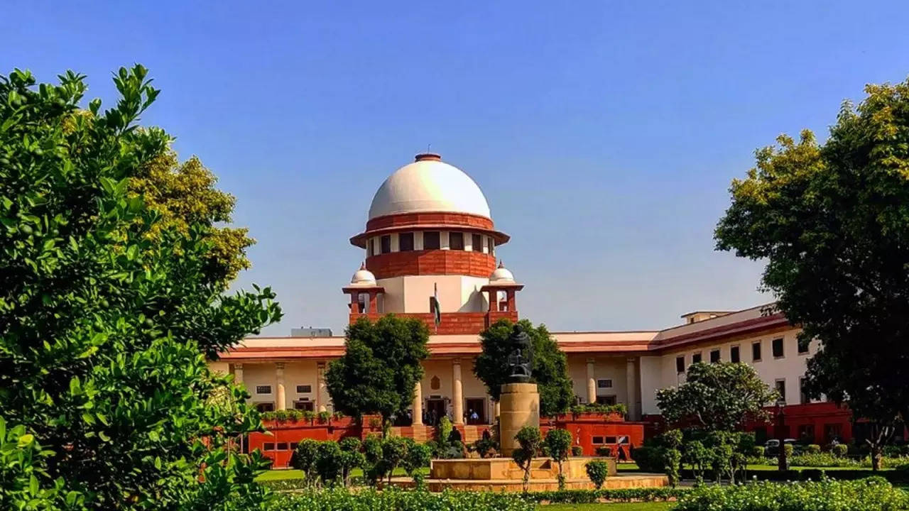 Supreme Court, IAS Officers, Delhi Government