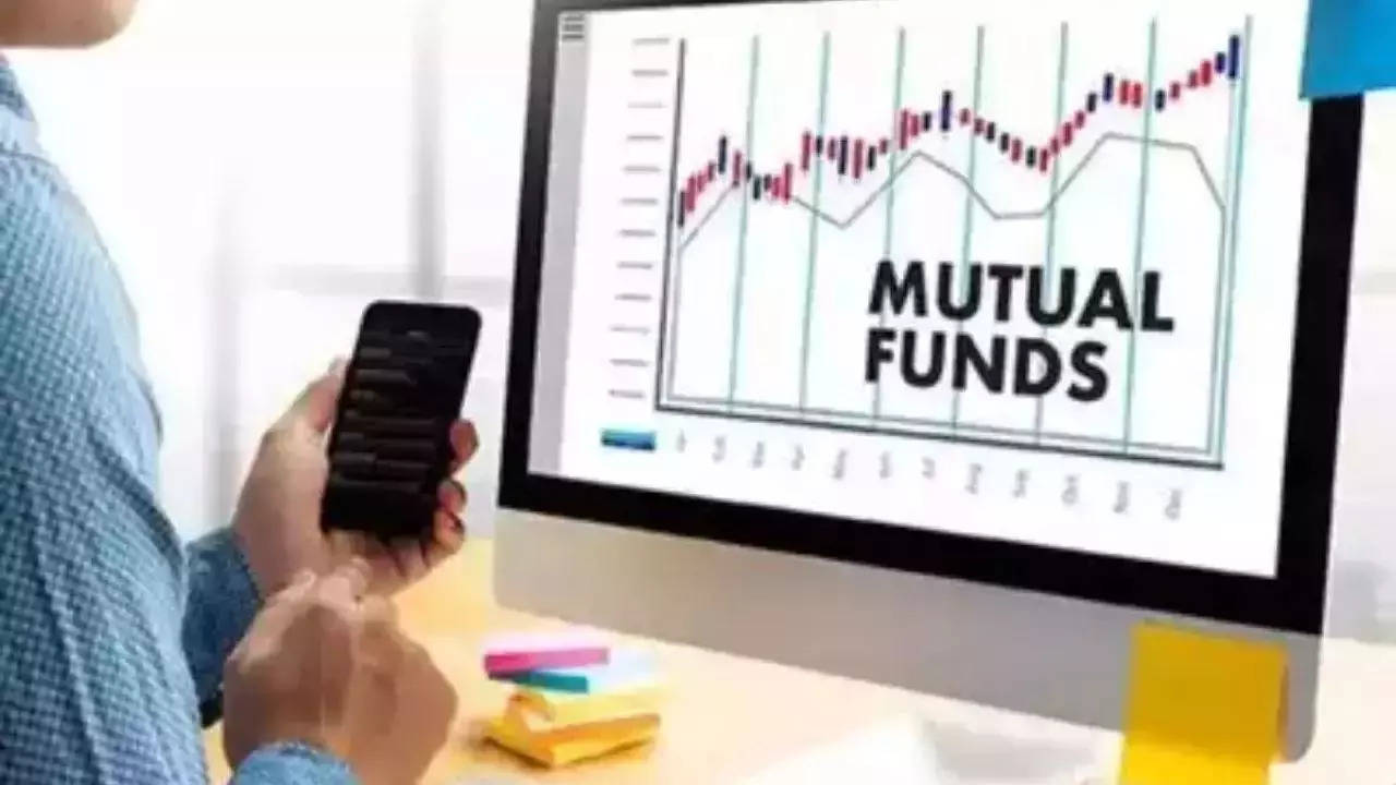 क्या होता है Mutual Fund NFO, खुले हुए हैं 6 ऑफर, जानें किसमें कब तक निवेश का गोल्डन चांस