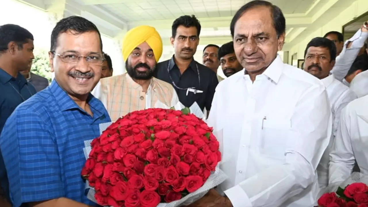 K Chandrasekhar Rao, Arvind Kejriwal, Opposition Unity, Congress