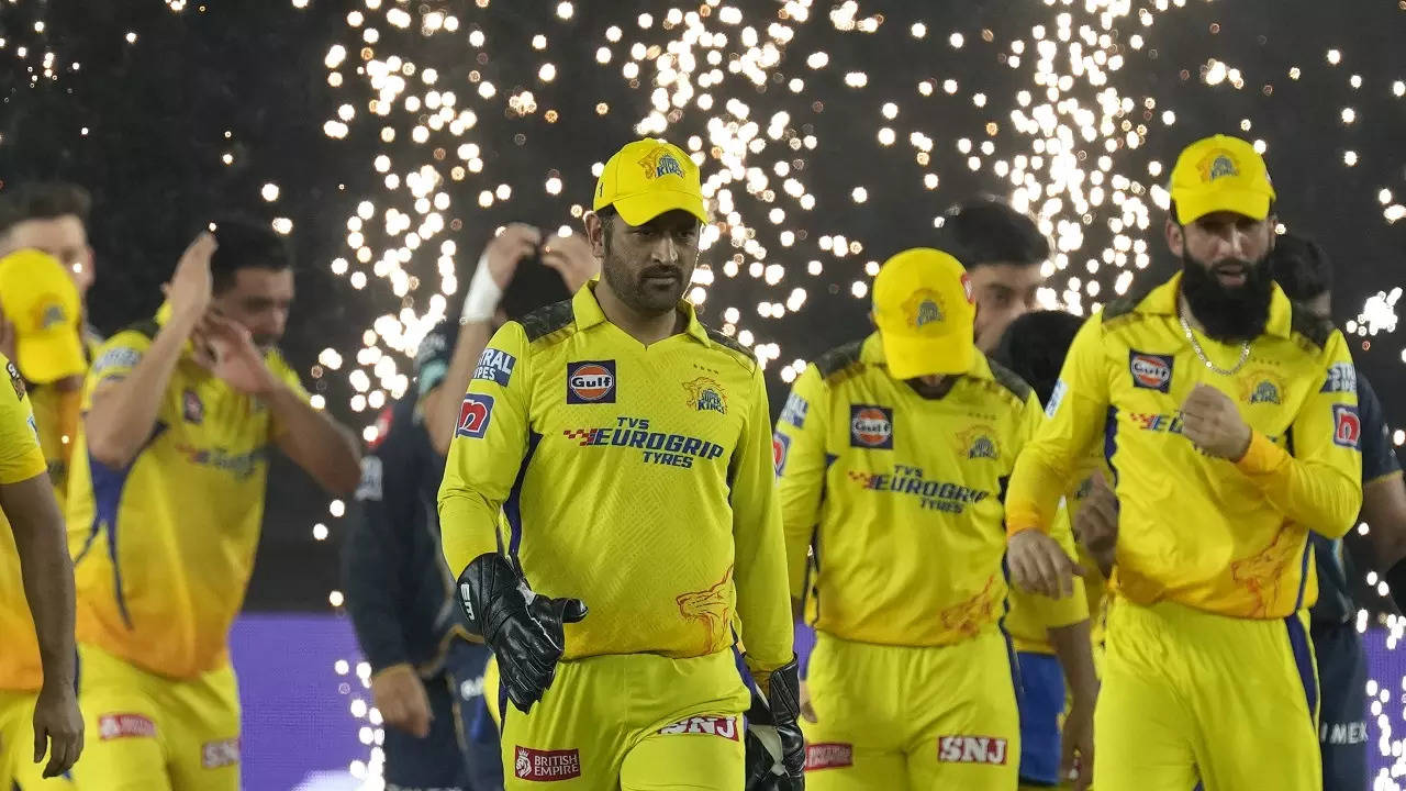 IPL 2023, MS Dhoni becomes first player to play 250 matches