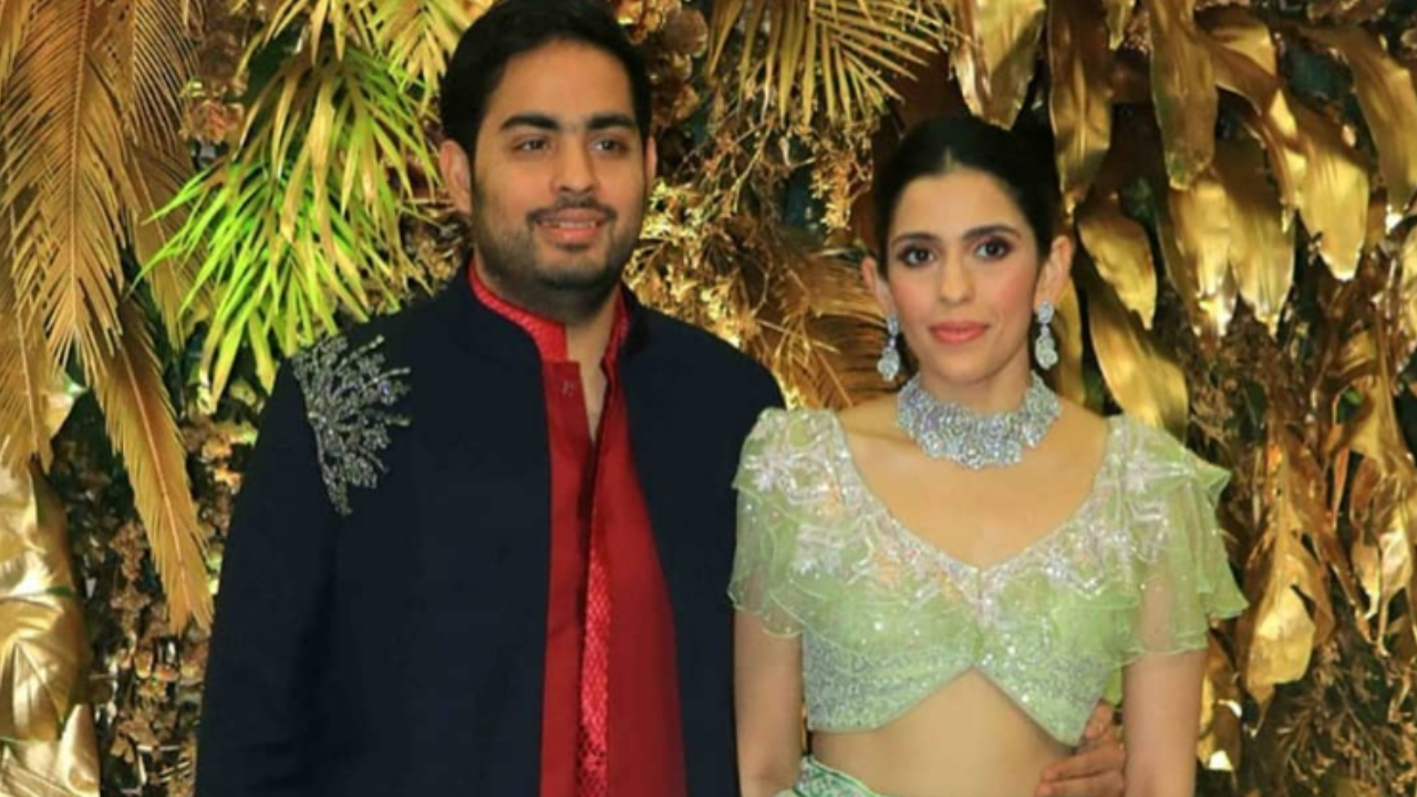 akash ambani, shloka mehta, mukesh ambani, russel mehta