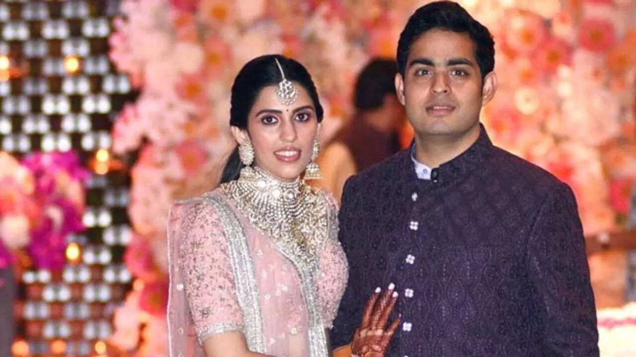 Akash Ambani And Shloka Mehta