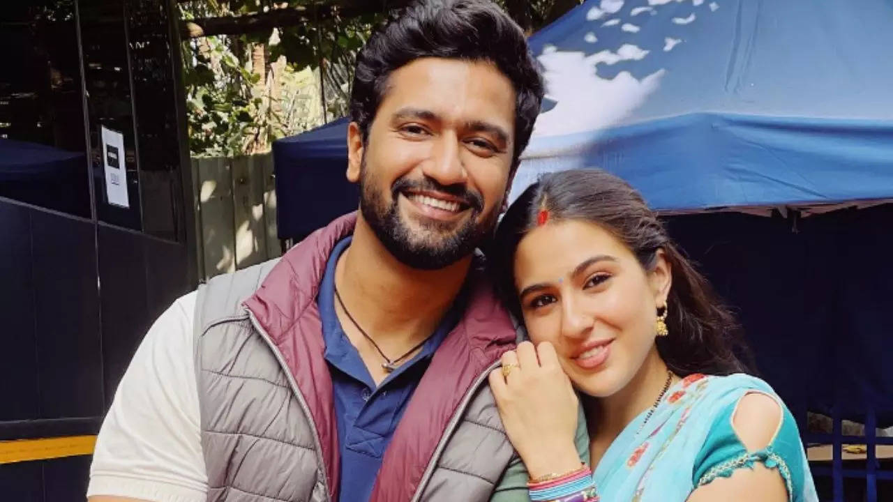 vicky kaushal and sara ali khan (2)