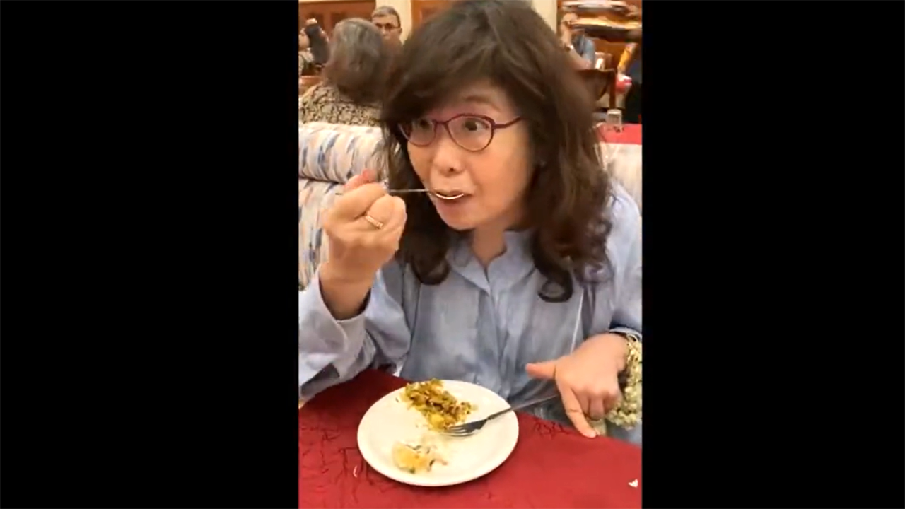 Japanese Ambassador Fooding Video