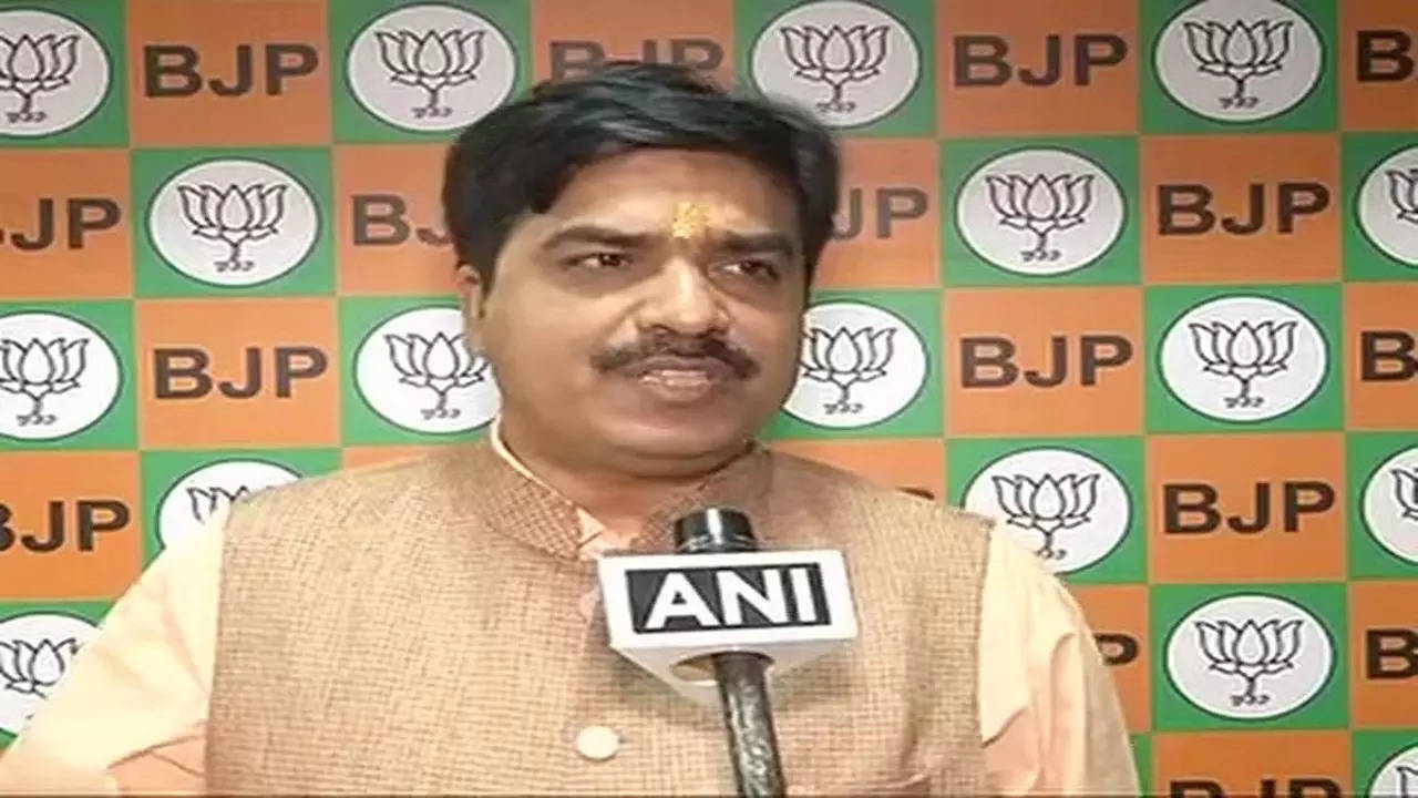 Prem Shukla, BJP