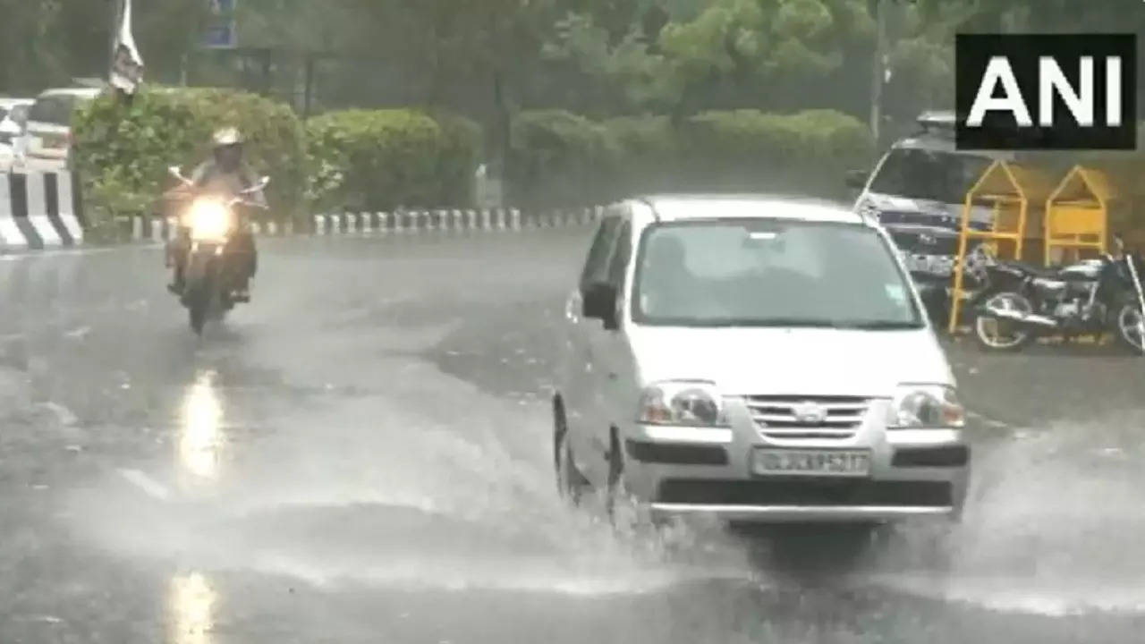 delhi rain, delhi rain today, delhi weather update