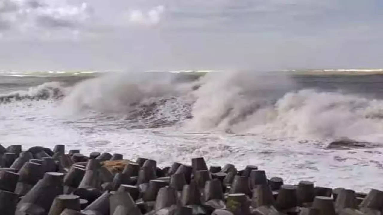 Cyclone Biparjoy, Gujarat