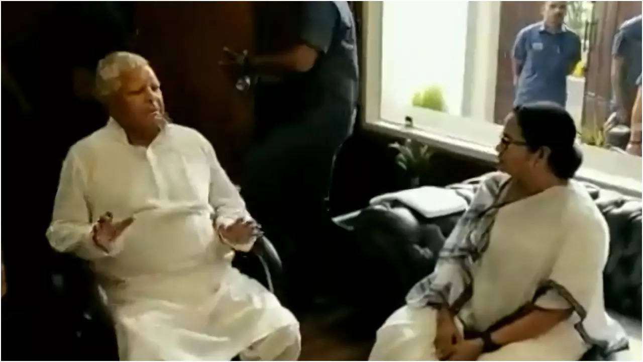 Mamta Banerjee- Lalu Yadav