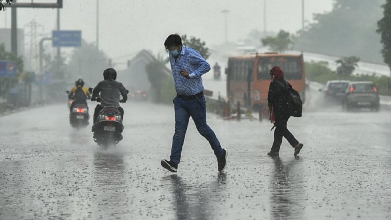 Delhi rain