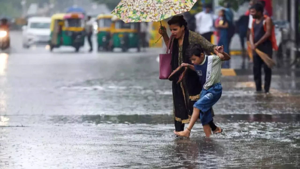 Rain delhi Mumbai