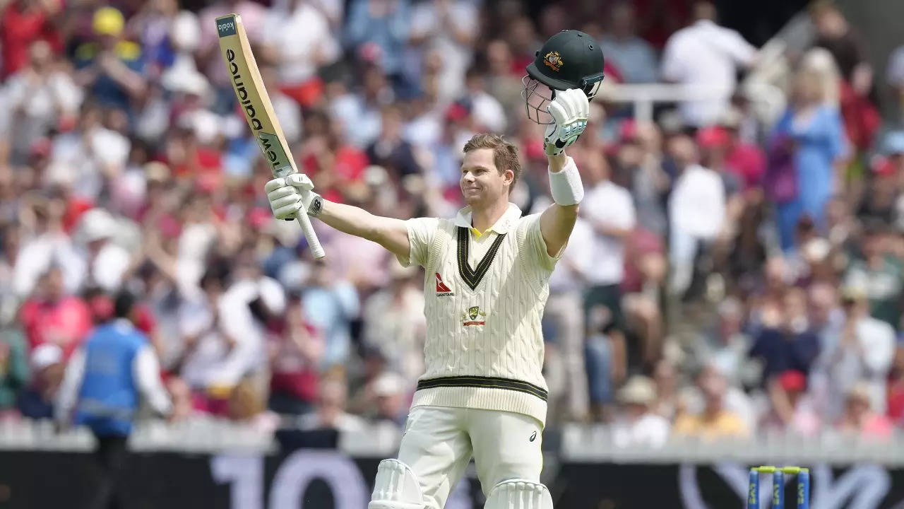 Steve Smith fastest to 32 test centuries