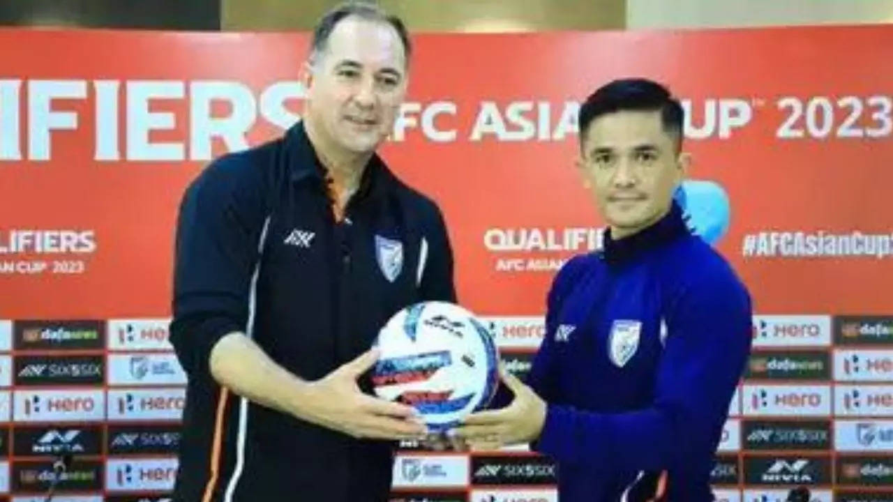 Sunil Chhetri supports Igor Stimac 