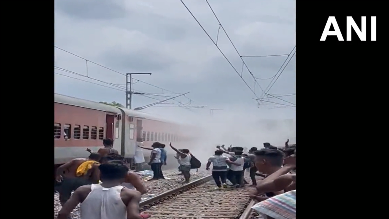 Smoke Detected in Train