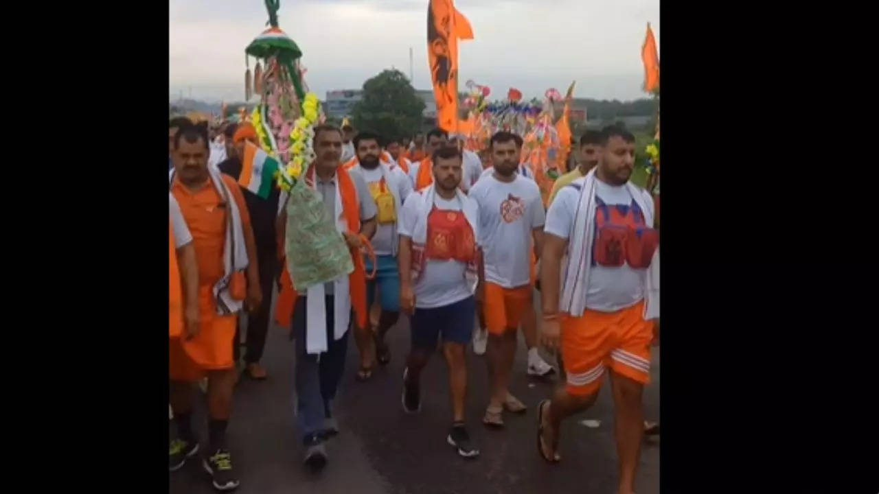 Sanjeev Balyan, Union Minister Kanwar Yatra, Uniform Civil Code, UCC