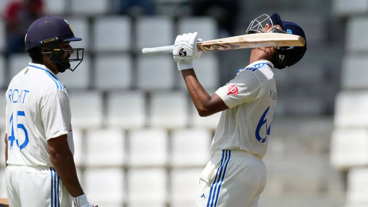 Yashasvi Jaiswal maiden test century